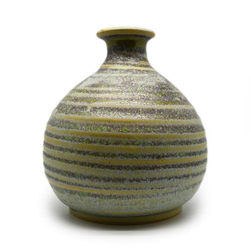 Hand-thrown Sake vase - 0078